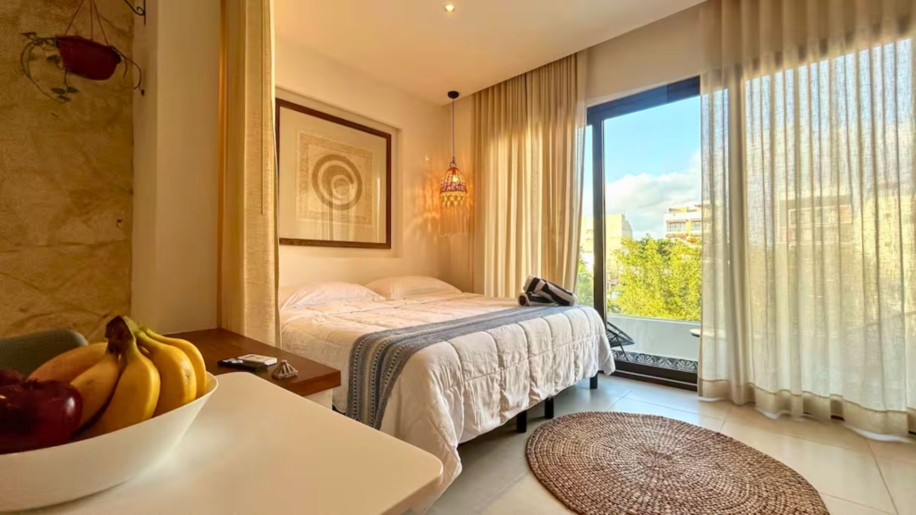 Bright modern senior-friendly studio near the beach at Riviera Vacation Home, Playa del Carmen.